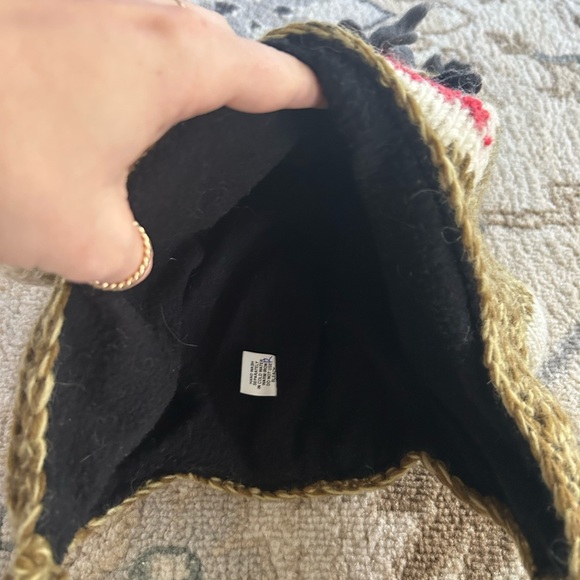 Monkey hat - Picture 2 of 2